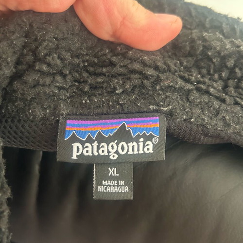 Patagonia Teddy Fleece Jacket black size XL like new
