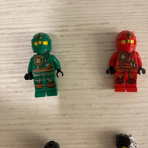 Lego Ninjako and Star Wars figures used