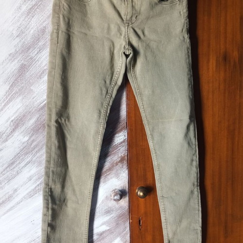 H&M low-rise elastic khaki jeans