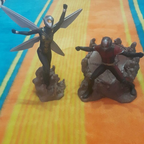Ant-Man and Wasp Marvel figures like new