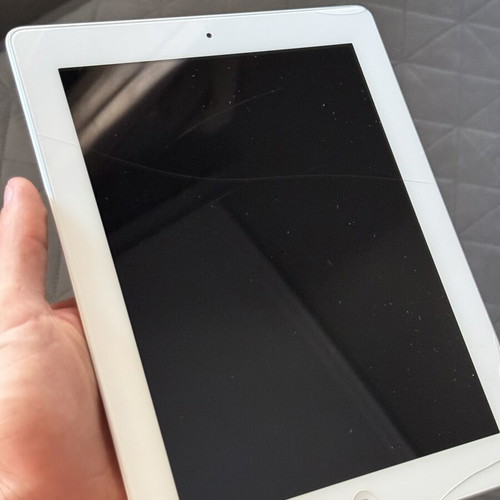 Apple iPad 2 16GB with official Apple Dock