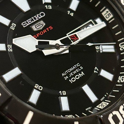 Seiko 5 Sports SRP797K1 men's watch like new, automatic, 24 jewels