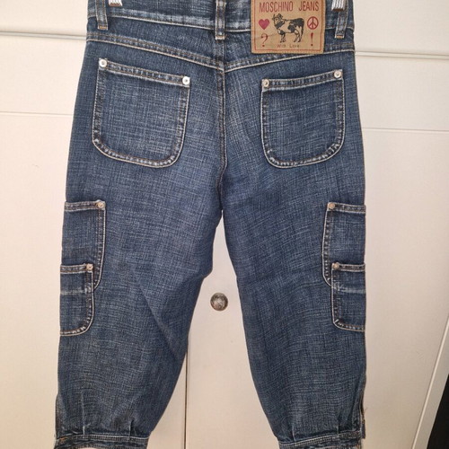 Moschino jeans capri pants like new, size XS