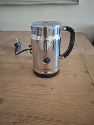Nespresso Milk Frother like new