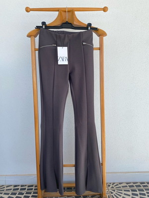 Zara παντελόνι καινούργιο, γκρι, μέγεθος XS