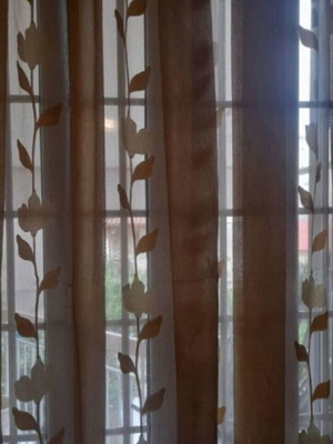 Curtain in honey-gold shade, like new, 1.90×2.50 m