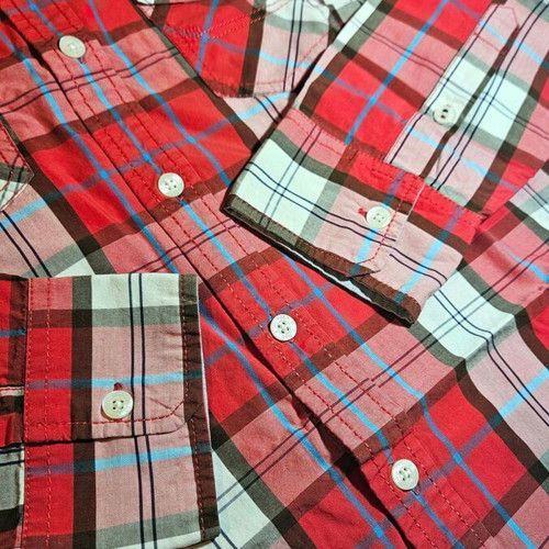 Hilfiger Denim men's plaid shirt with pockets, size M