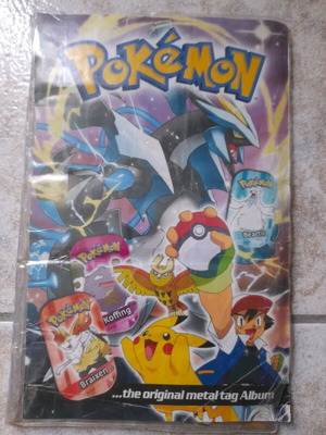 Τάπες Pokemon μαζί με αλμπουμ μεταχειρισμένες