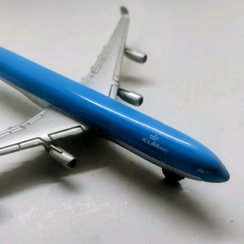 Metallic miniature Airbus A340 KLM Royal Dutch Airlines like new
