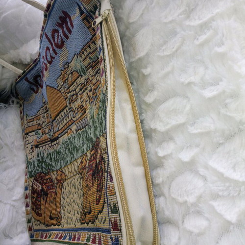 Vintage tapestry shoulder bag like new, Jerusalem souvenir