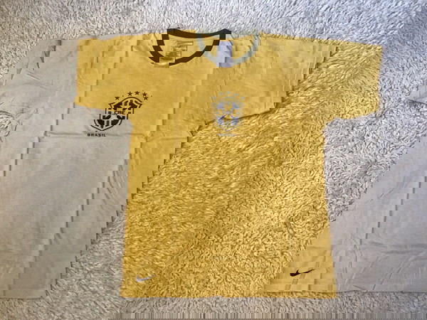 NIKE Vintage BRASIL T-Shirt