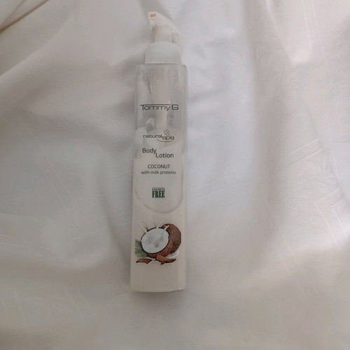 Tommy G face cream with coconut like new