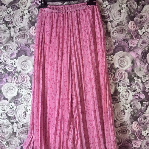 Pink Pleated Pants with Floral Pattern, Like New, Size 146/152