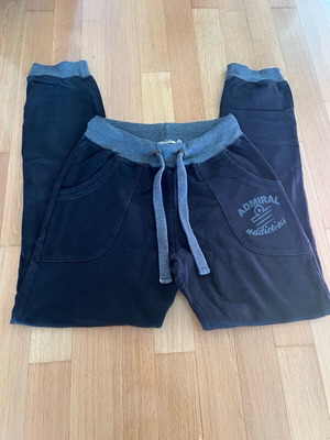Cotton Admiral tracksuit like new, black