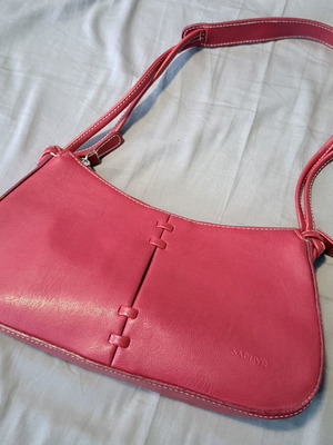 Leather shoulder bag like new, pink-watermelon color