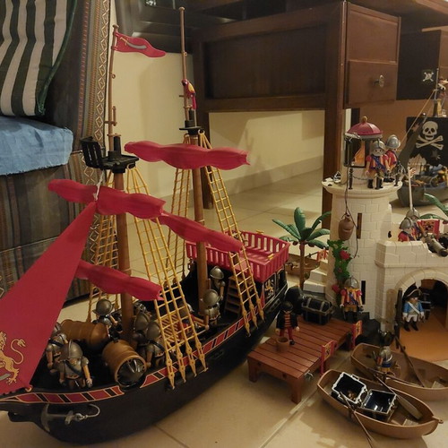 Playmobil Spanish fleet, fortress and large ship used