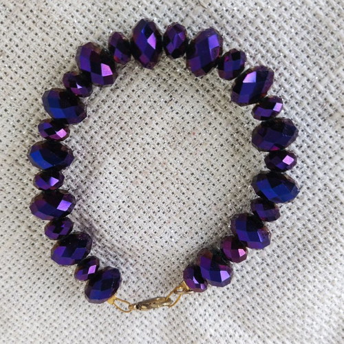Bracelet new with purple crystals handmade