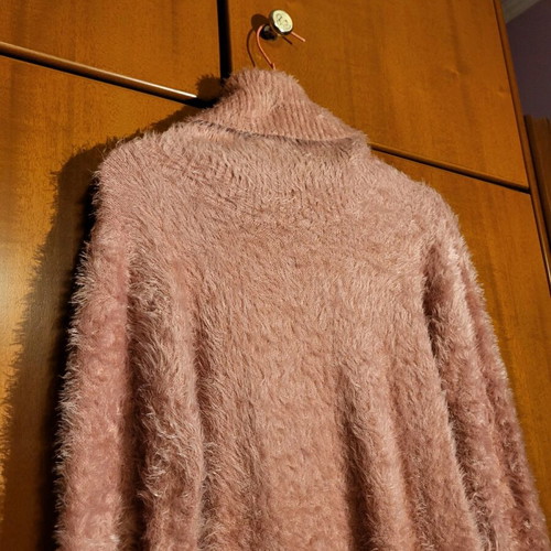 Pink super soft blouse like new