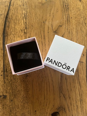 Pandora jewellery box new condition