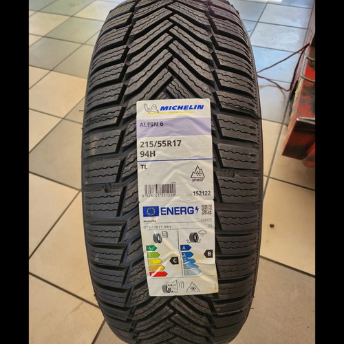 Michelin Alpin 6 215/55/17 tires like new