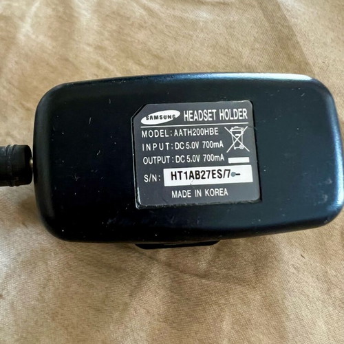 Samsung WEP200 Bluetooth headset used, vintage set made in Korea