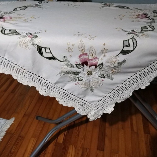 Christmas cotton tablecloth 85x85 new