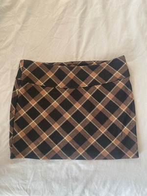 Mini skirt H&M Bratz style, like new, brown and black