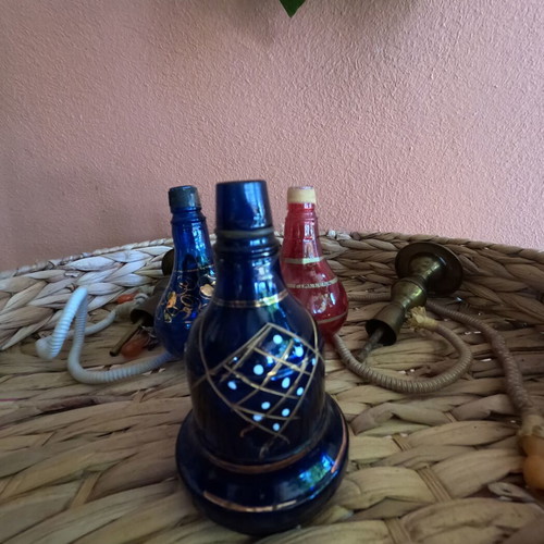 Decorative hookahs used with glass removable container, pack of 3
