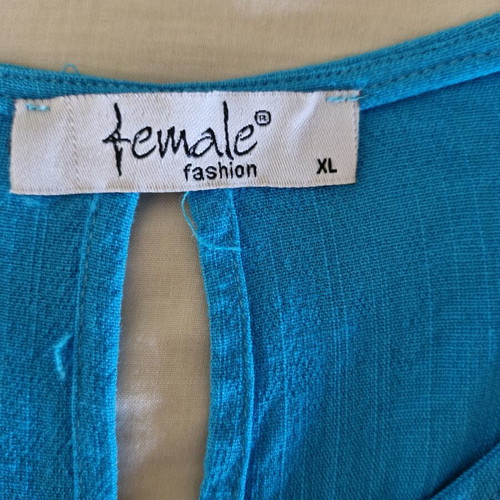 Female Fashion Shirt like new, blue, size XL