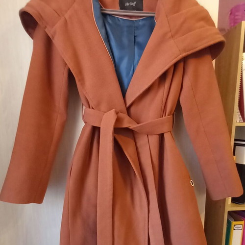 Lynne coat medium used, brown with large hood