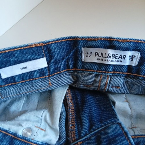 Pull & Bear high-waisted jeans like new, classic blue