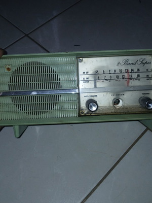 National radio from 1960 used, for spare parts