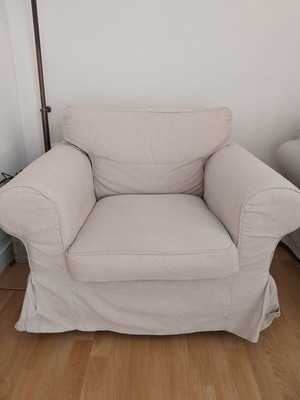 Πολυθρόνα Ikea Ektorp με κάλυμμα μπεζ, σαν καινούργιο