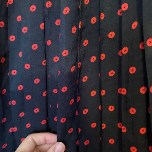 Pleated skirt knee-length, new, black and red, size L