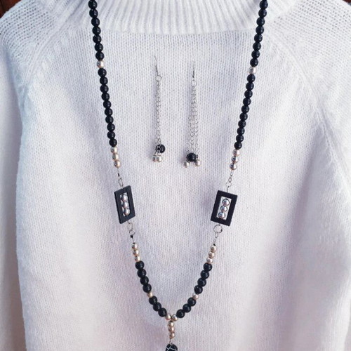 Handmade black beaded long necklace and earrings set