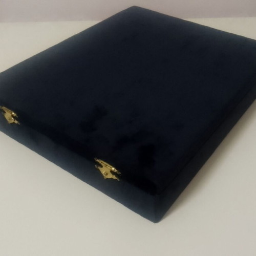Luxury case blue used, ideal for awards and plaques 31x25 cm
