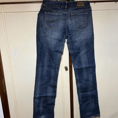 Levi's γυναικείο τζιν παντελόνι 570 σαν καινούργιο, μέγεθος 38