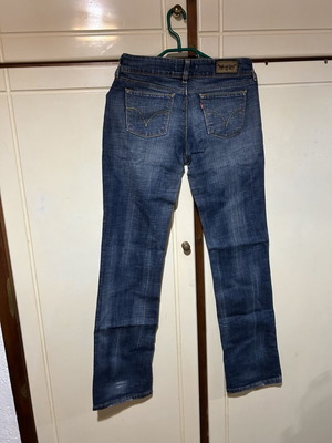 Levi's γυναικείο τζιν παντελόνι 570 σαν καινούργιο, μέγεθος 38