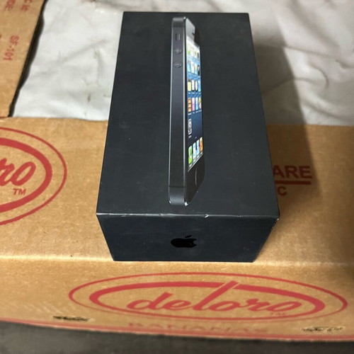 iPhone 5 box used