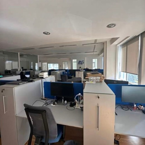 Hall for rent 183 sqm in Chalandri, renovated, 6 rooms, 2 bathrooms