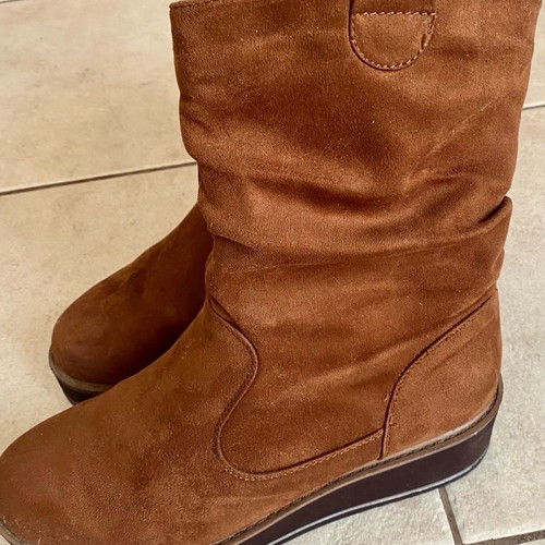 Camel brown boots used, size 39