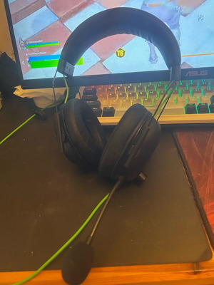 Razer BlackShark V2 ακουστικά σαν καινούργιο