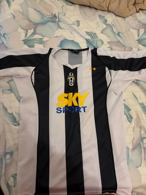 Vintage Juventus Nedved 2005-06 Football Jersey like new