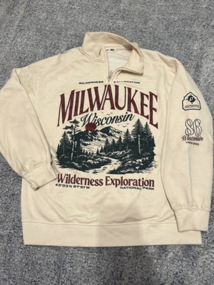 Terranova Womens Milwaukee Sweater like new, beige, XS