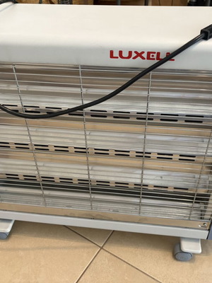 Luxell Quartz Heater like new