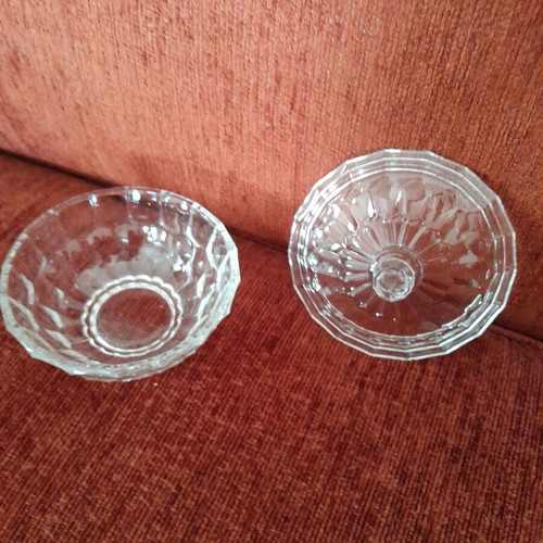 Glass fondantier vintage like new, from another era