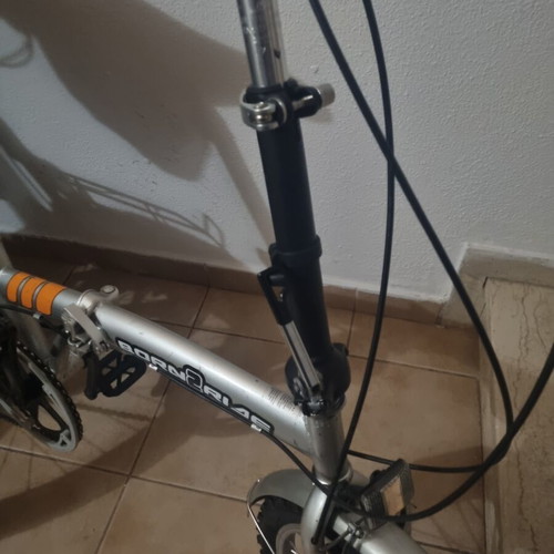 Born2Ride Folding Bicycle 20" with 6 Shimano Speeds like new, silver