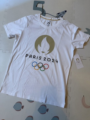 Paris 2024 Olympic Games T-shirt women XL new, white