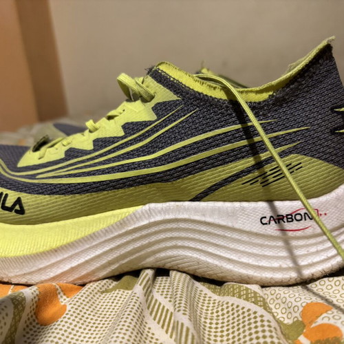 Fila Astatine athletic shoes slightly used, size 43, green