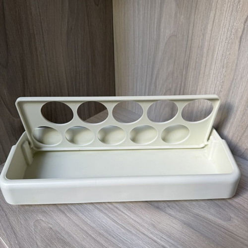 Pitsos refrigerator egg holder